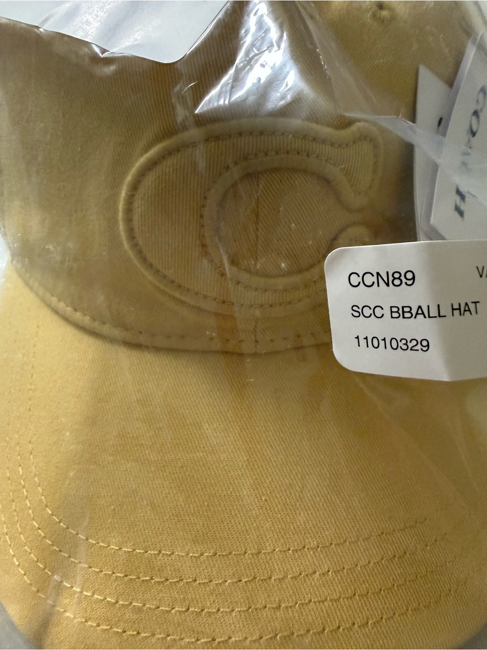 ✨ NIB Coach Women’s Baseball Cap- Vanilla - Picture 10 of 15